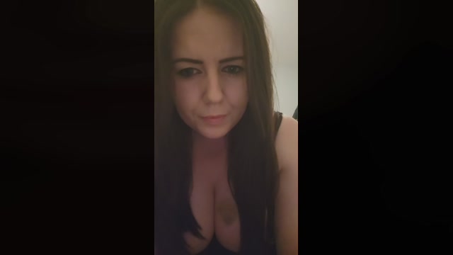 Littlebitkinky2  03-07-2022
